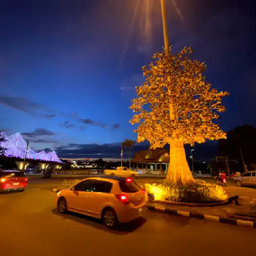 สะพานศรีตาปี