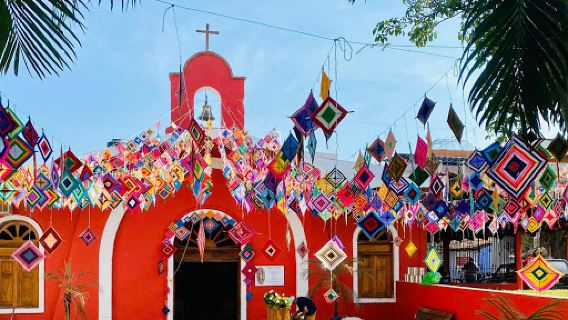 Sayulita Plaza