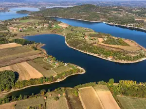 Gruzansko Jezero