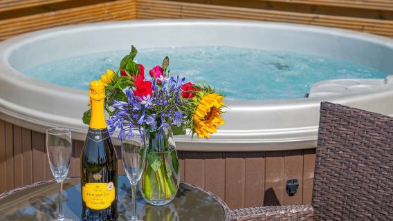 Waenfechan Glamping & Camping