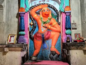 Shree Chafal Veer Pratap Maruti Mandir (11 Maruti)