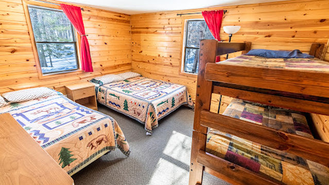 Lincolnwood Resort & Bar