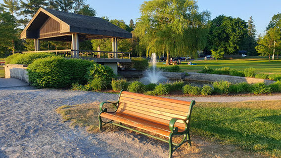 Lakeland Park Pier
