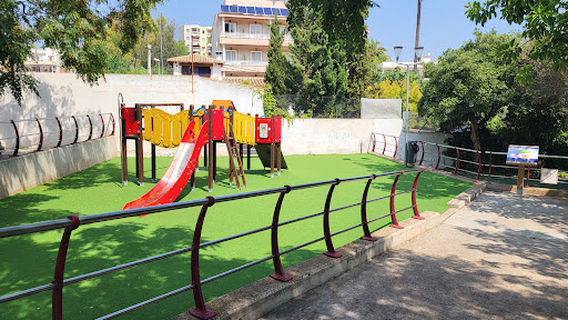 Parque infantil de Peguera
