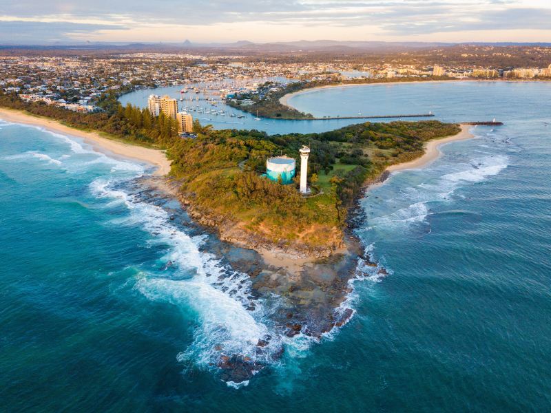 Little Rock to Sunshine Coast Flights