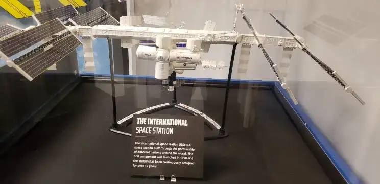 鄰近SMUD Museum of Science and Curiosity的酒店