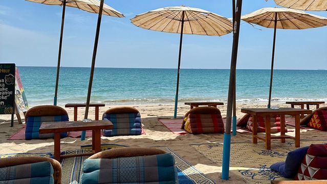 Lanta Klong Nin Beach