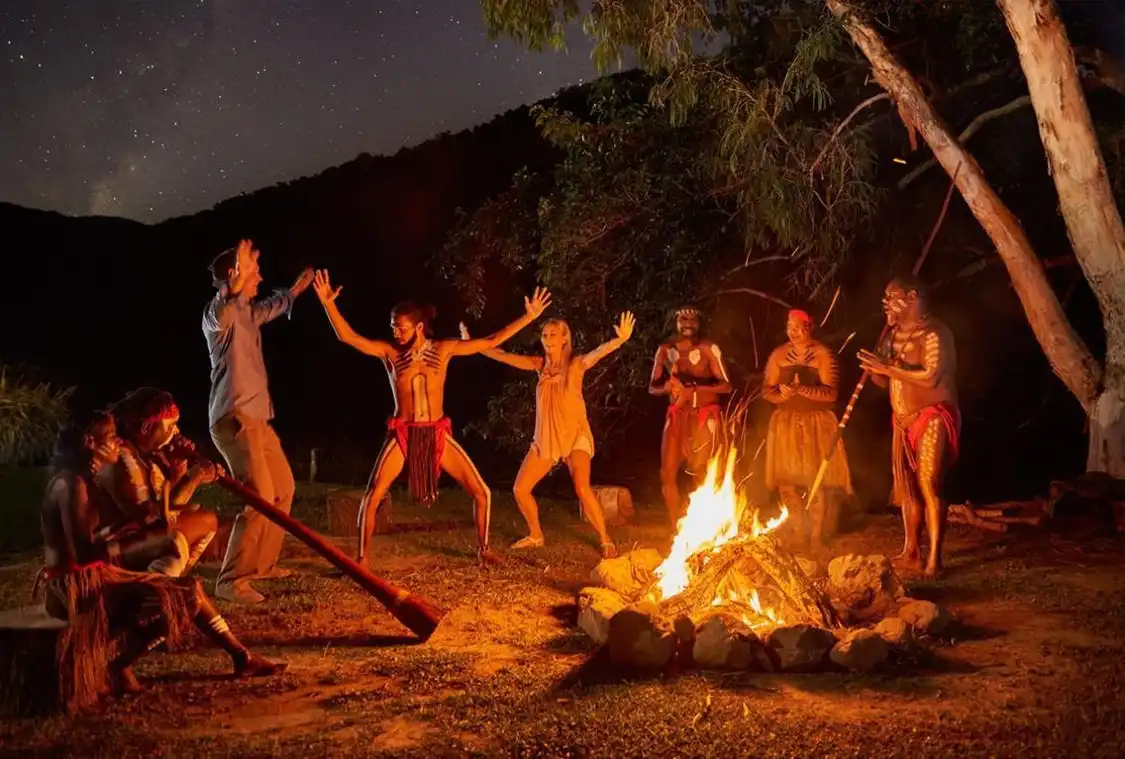 Hotels near Tjapukai Aboriginal Cultural Park