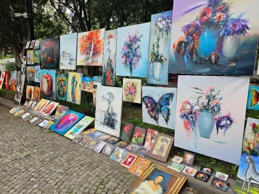 Dry Bridge Market