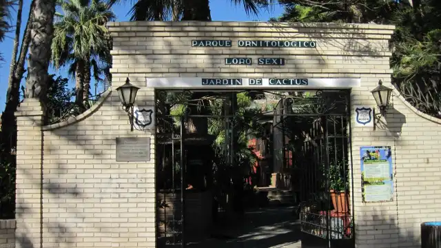 鄰近Loro Sexi Ornithological Park的酒店