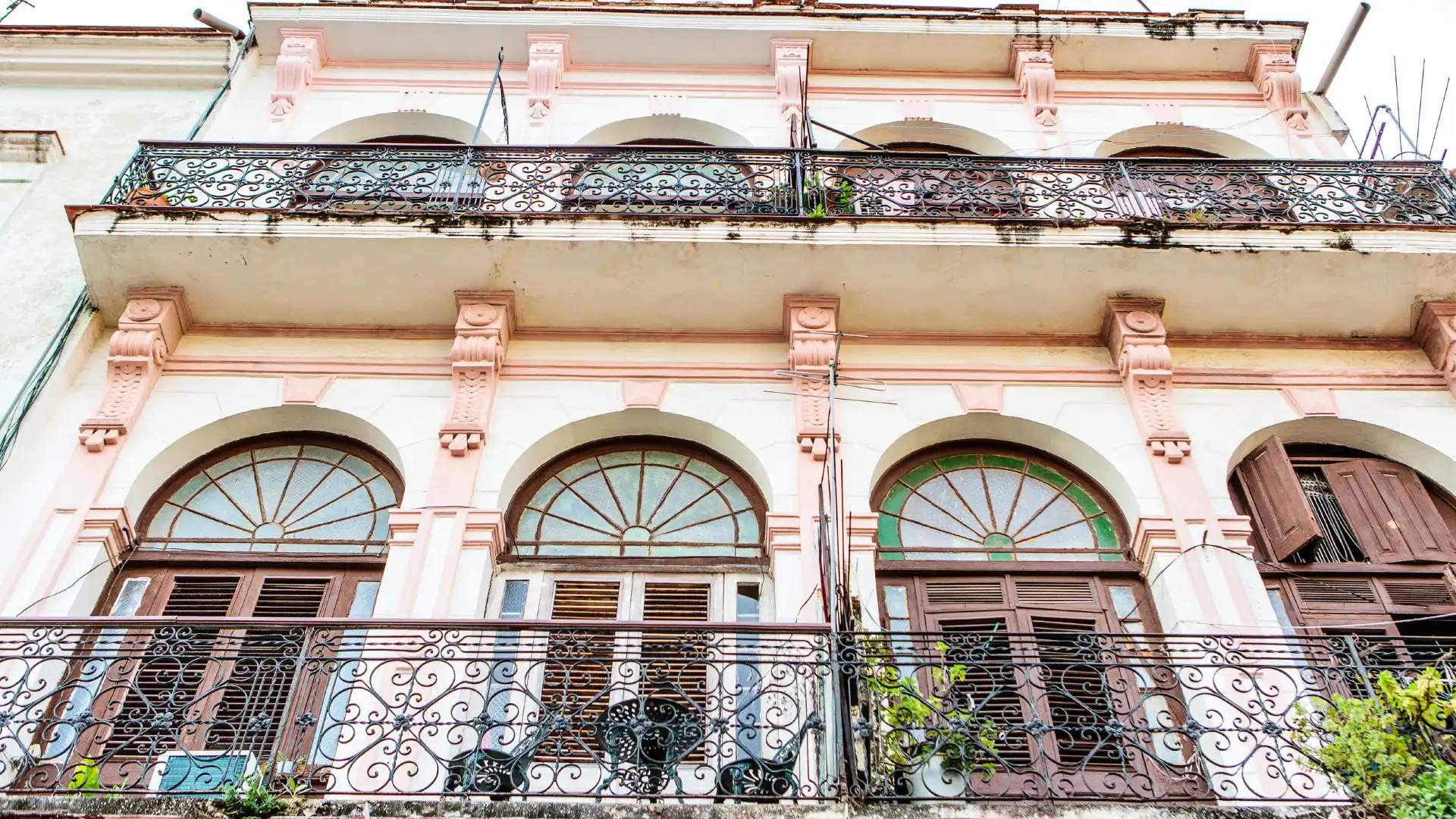 Hoteles cerca de Obispo