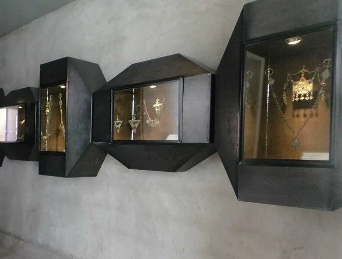 4_Museum de Bijoux Nawahi