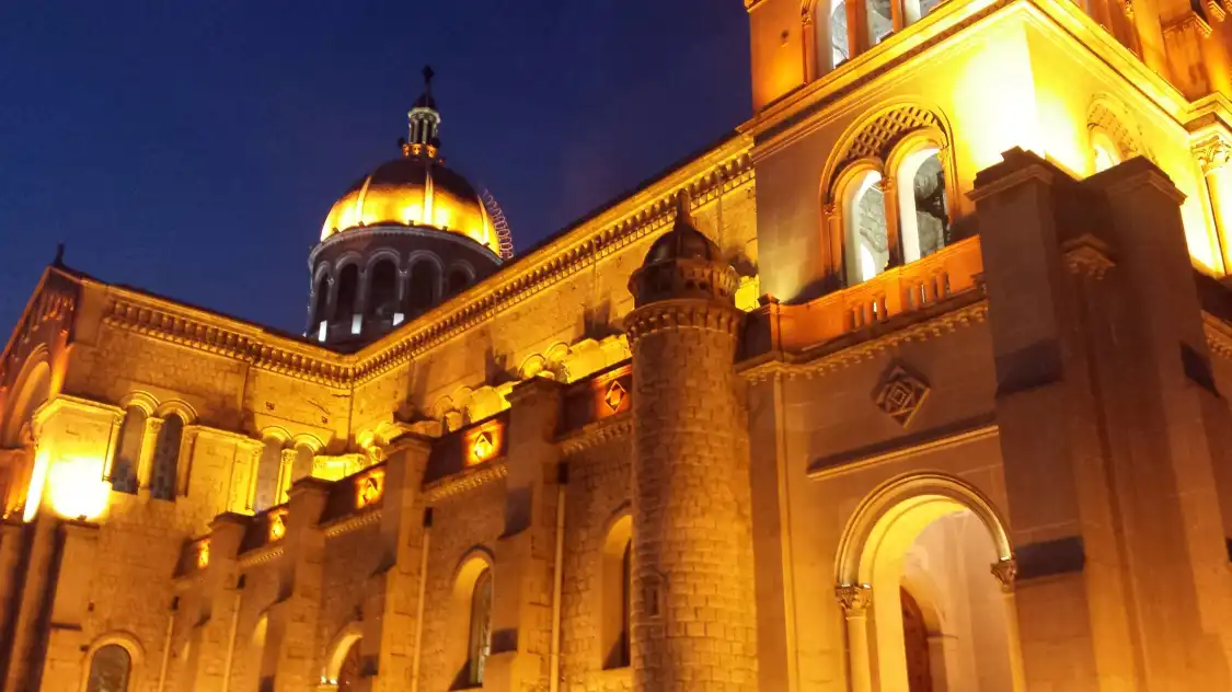 Sagrado Corazón de Jesús附近的飯店
