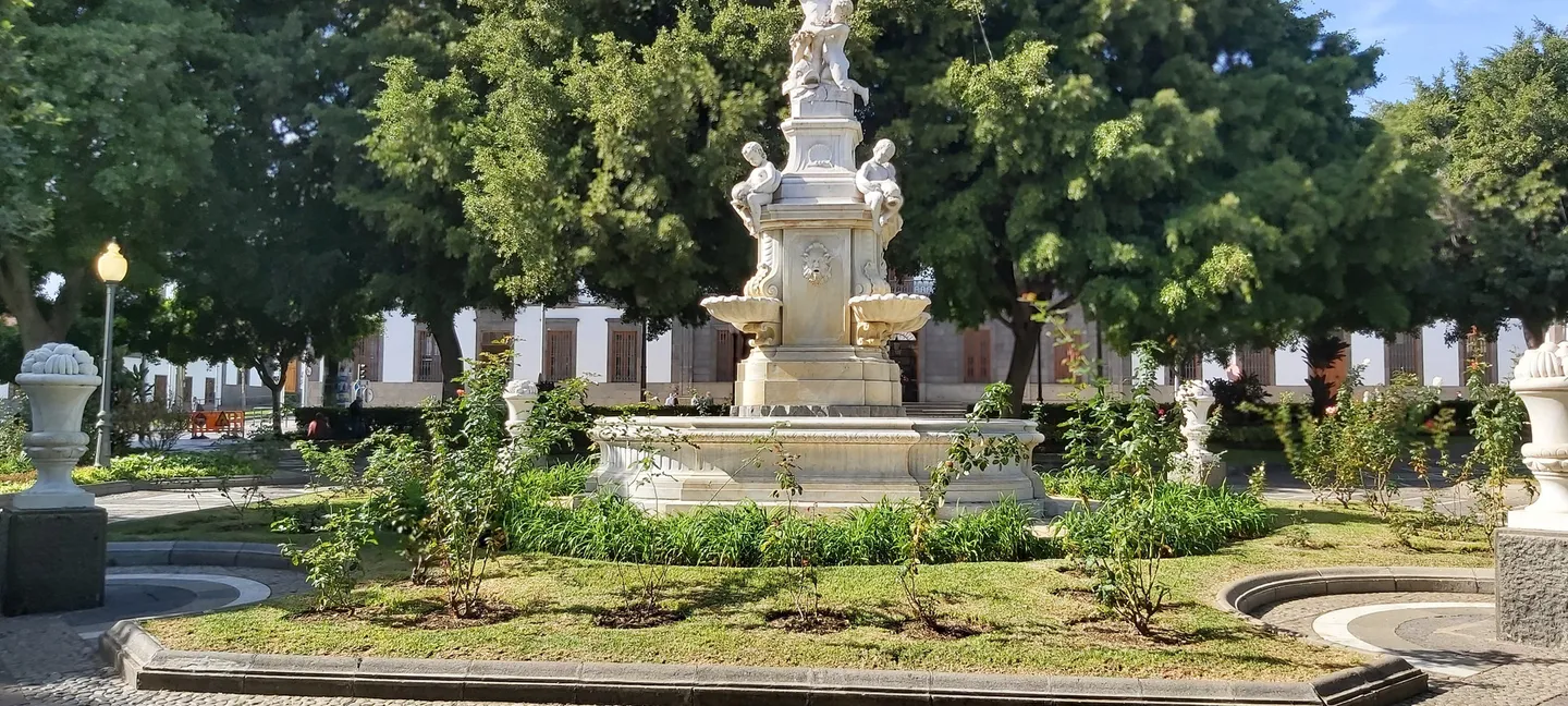 3_Fountain Square Weyler