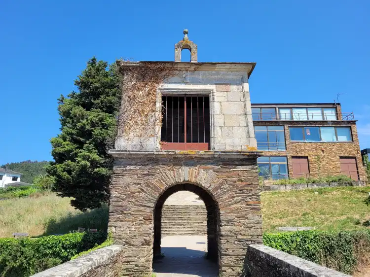 Puertomarín