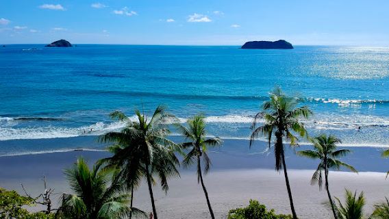Espadilla Beach