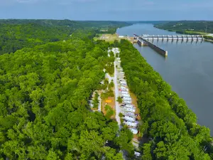 Arrowhead Lake RV Park & Campground