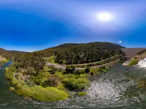 Dartmouth Dam Wall