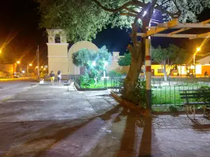 Plaza de Armas de Acarí