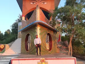 Mahadev Temple (Godaval)