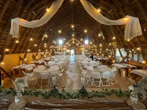 Larson's Barn LLC