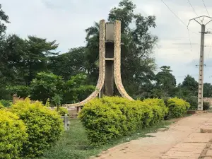 Monument au mort Kpalimé