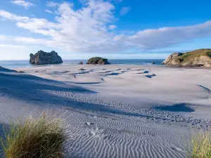 Wharariki Beach