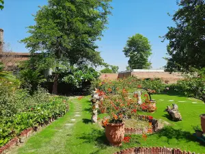 Abdul Ghani Khan's Dar-ul-Aman