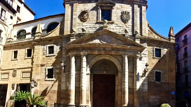 Hotels near Museo Vasco