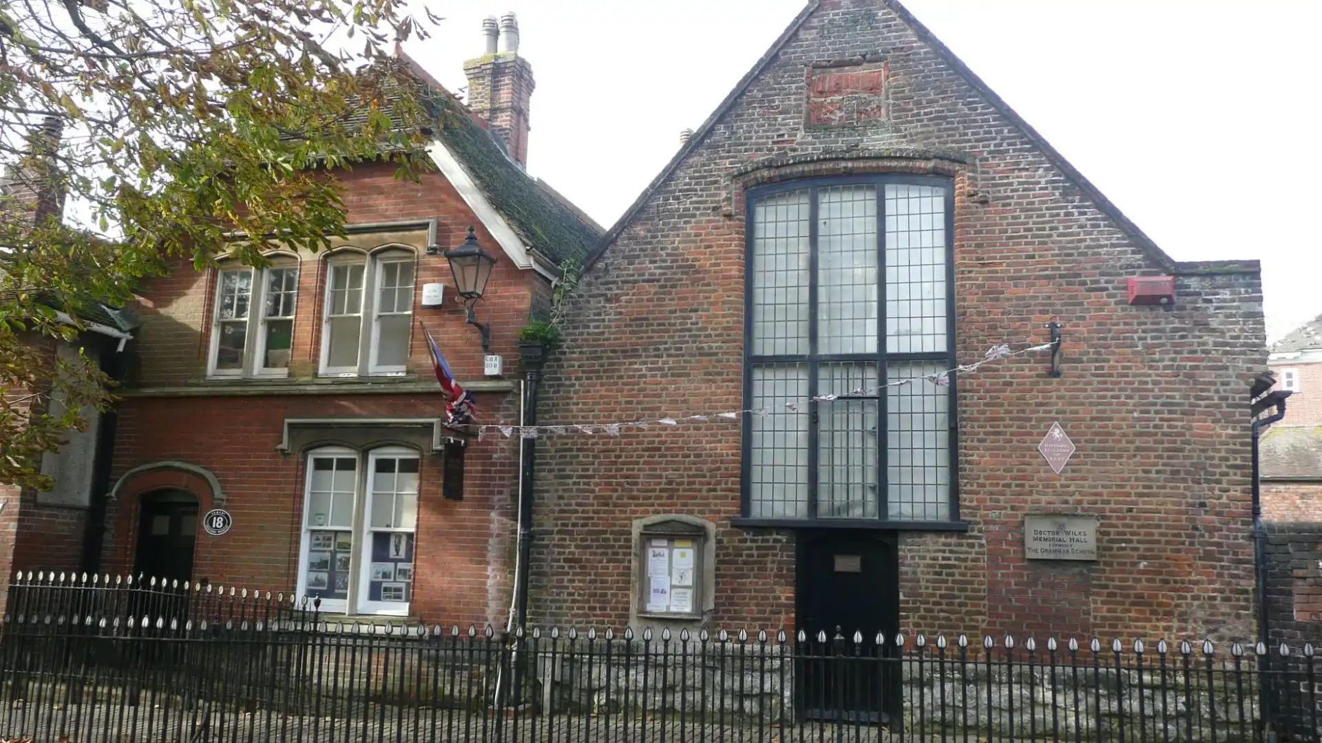 鄰近Ashford Borough Museum的酒店