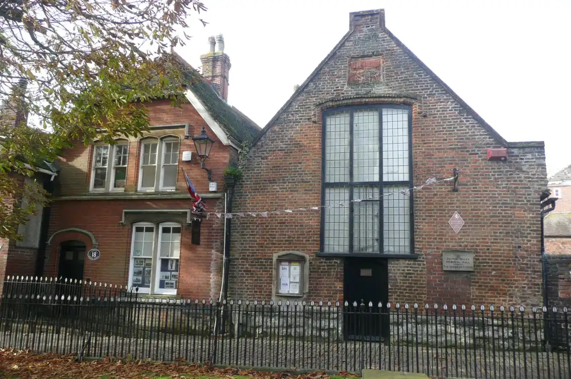 Hotels near Ashford Museum