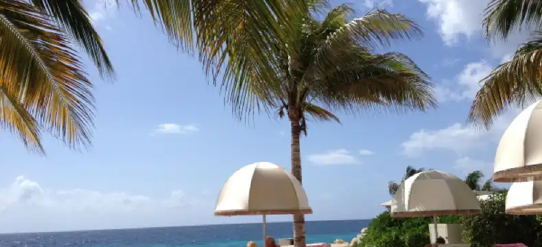 Hotels near Jan Thiel Beach