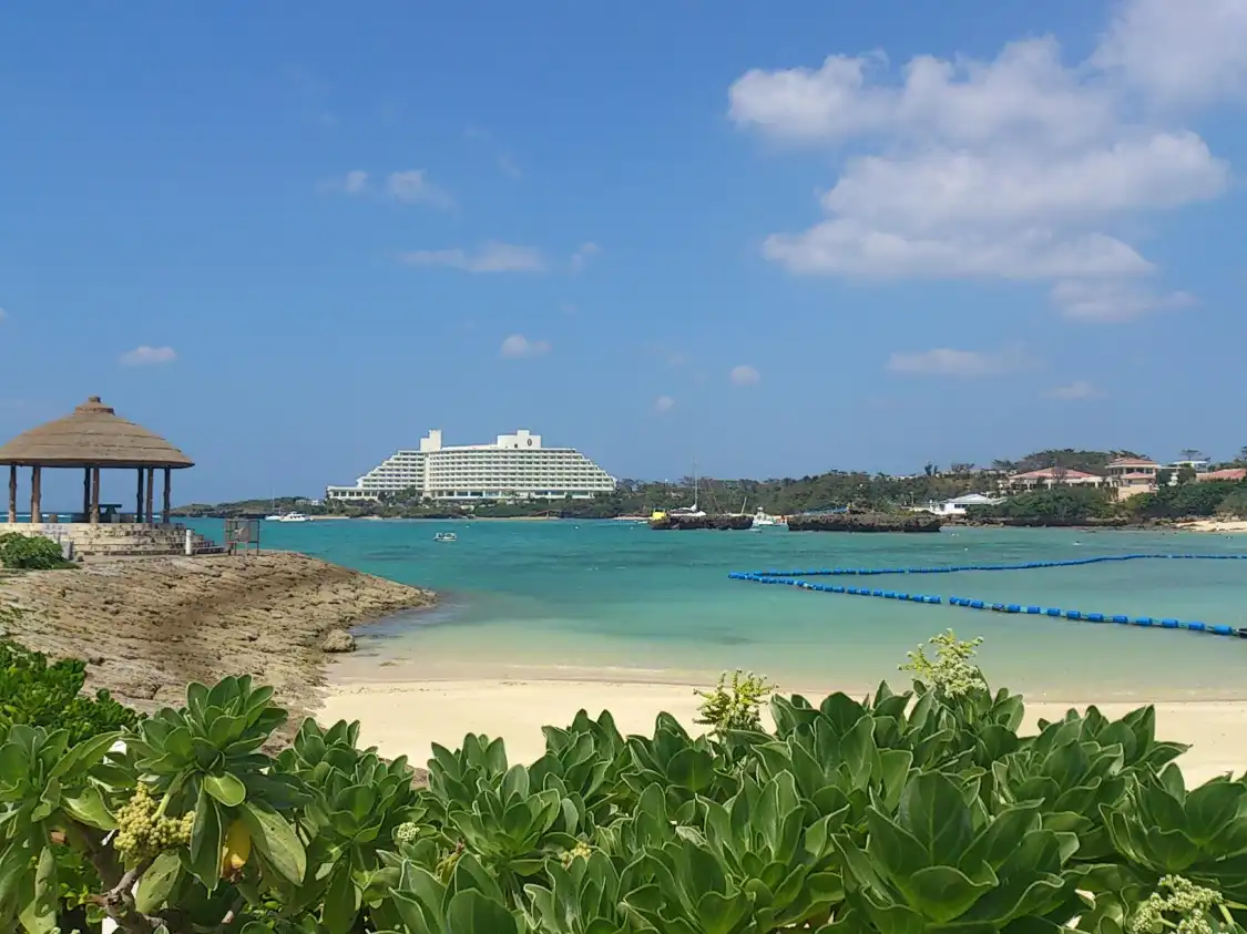 Các khách sạn gần Onna Seaside Cizil Park Nabii Beach