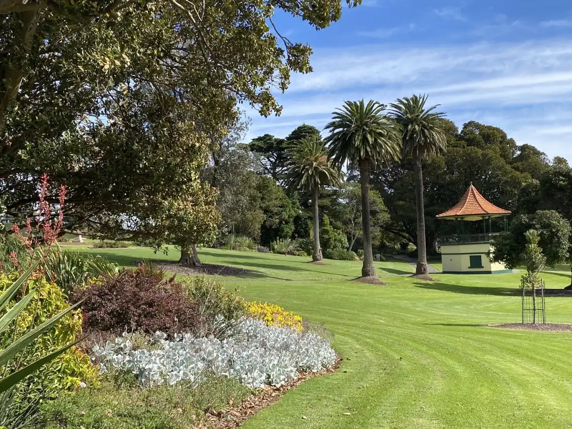 Hotel in zona Warrnambool Botanic Gardens