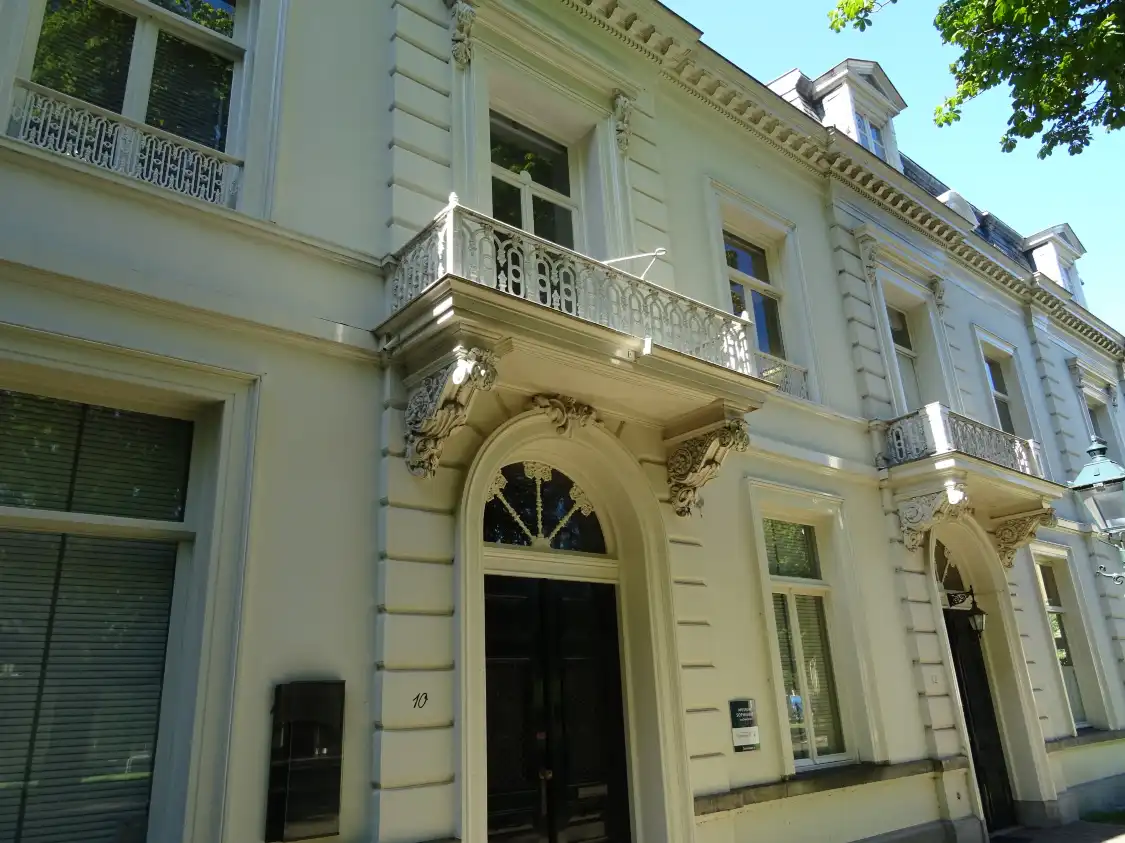 Hotels near Museum Sophiahof - van Indië tot nu