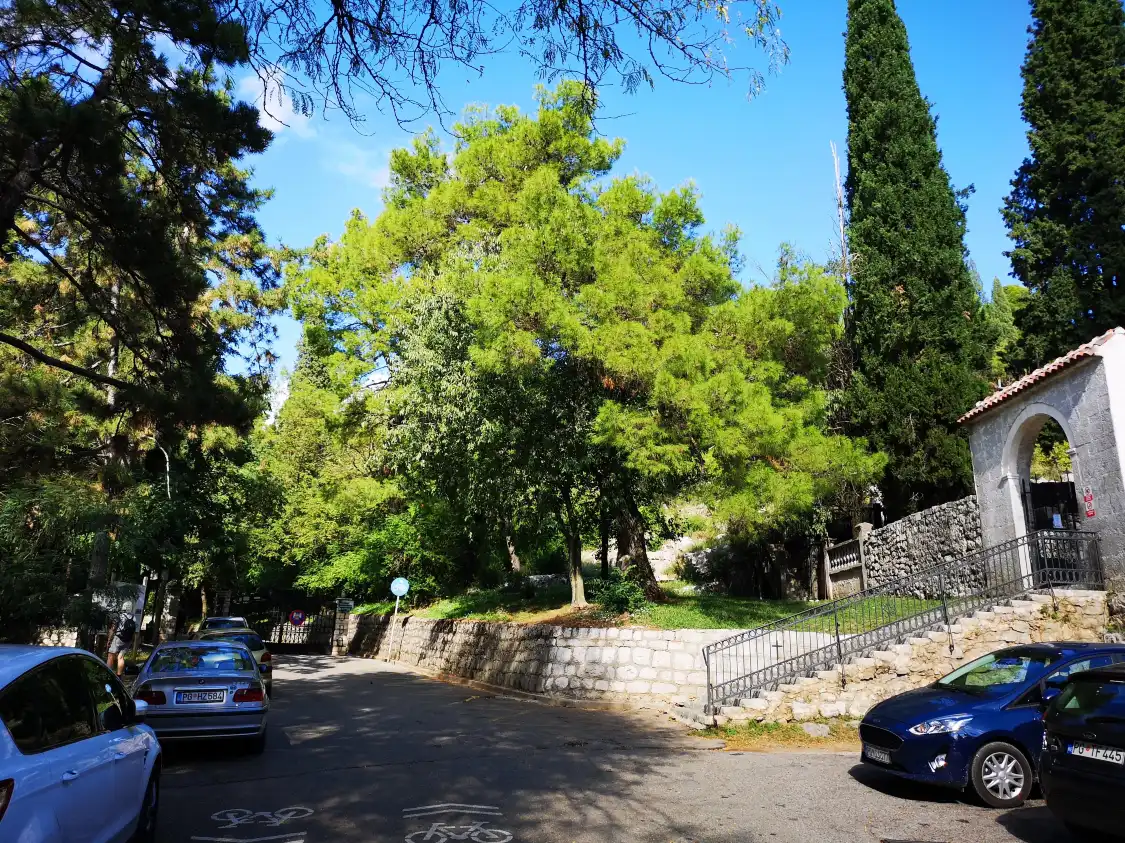 Hotel in zona Park Forest Gorica