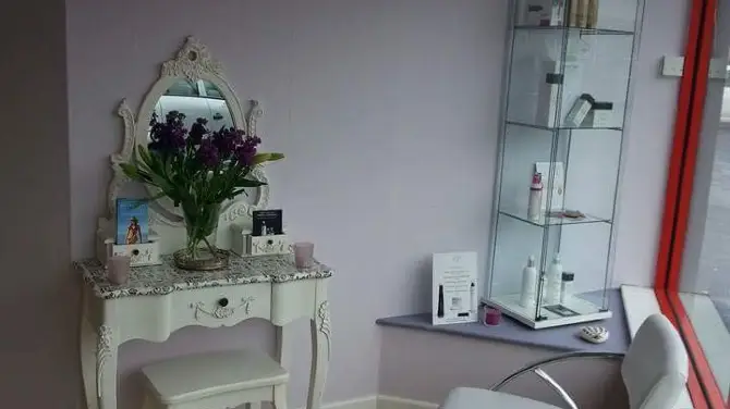 Lavandula Blu Beauty & Holistic Therapies