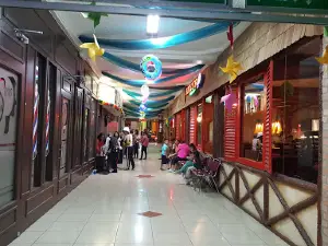 Cinema Aventura