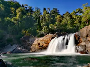 Sat Lel Waterfall