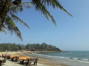 Bãi tắm Quỳnh Phương