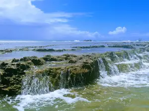 Praça das Amendoeiras - Arembepe