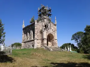 Yazlovets castle