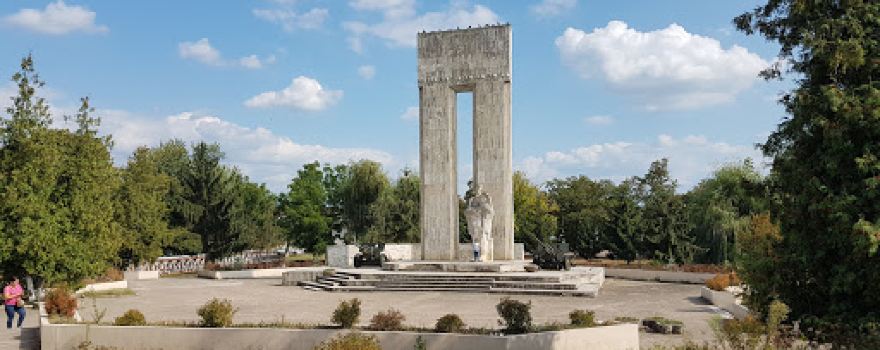 Statuia lui Avram Iancu
