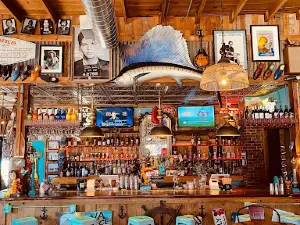 Maggie's Music Box & Gastropub