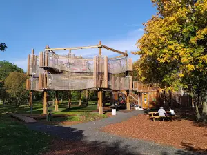 FUNPARK Most - 3D bludiště, lanové centrum