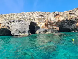 Grotta delle Tre Porte