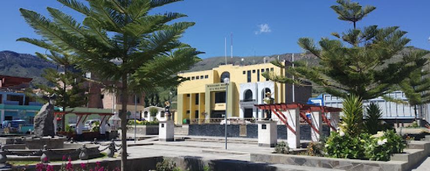 Plaza De Puquina