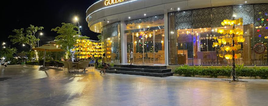 Square Nghia Lo Town
