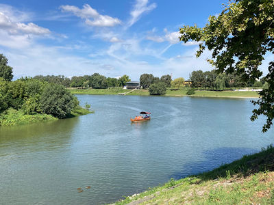 Petofi Island
