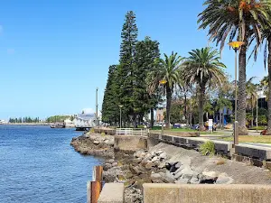 Foreshore Park